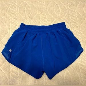 blue lululemon hotty hot shorts